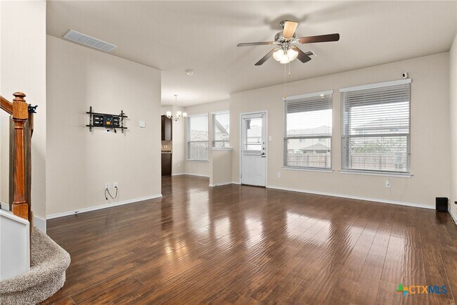 9606 Glynhill Ct Killeen, TX 76542 photo 4