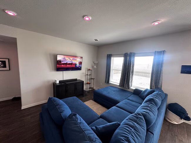 121 Escala Way San Marcos, TX 78666 photo 5