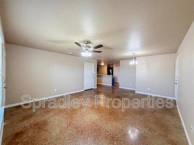 1513 Vani Ct Belton, TX 76513 photo 2