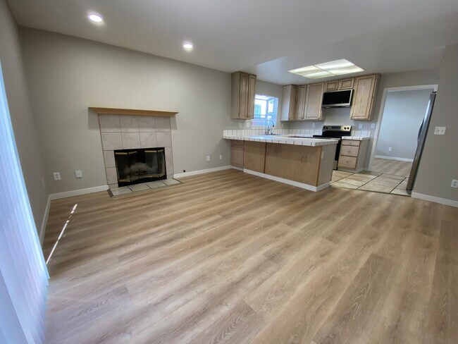 Nice home in Cupertino, Cupertino schools. photo 5