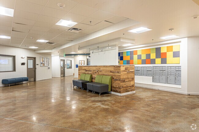 MERCY OTHELLO PLAZA WEST photo 4