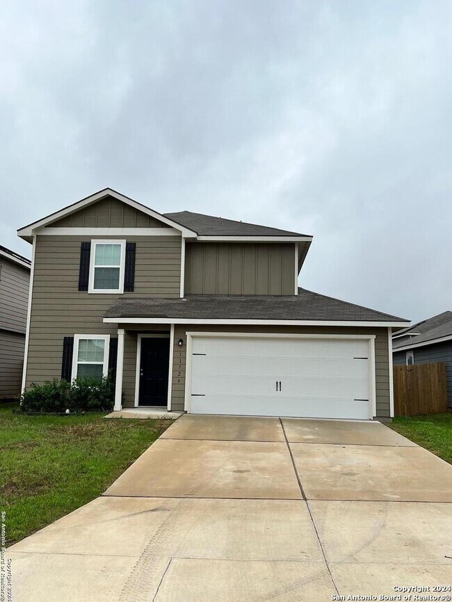 11726 Davalos Ln San Antonio, TX 78252 photo 2