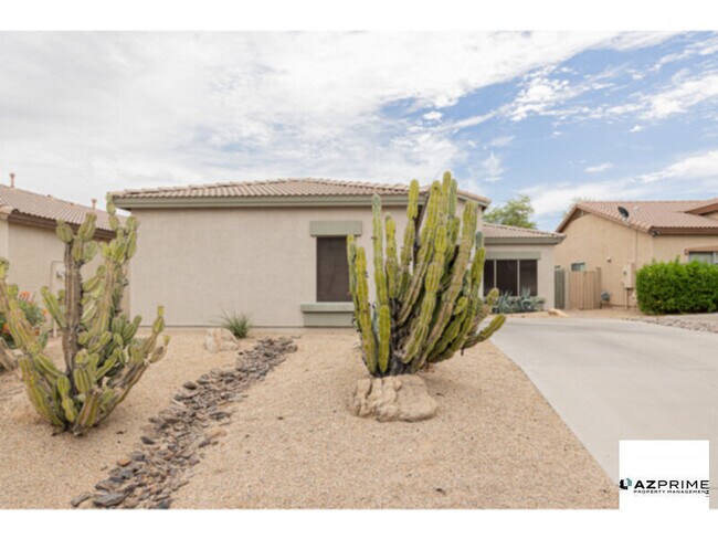 7111 S 21st Dr Phoenix, AZ 85041 photo 4