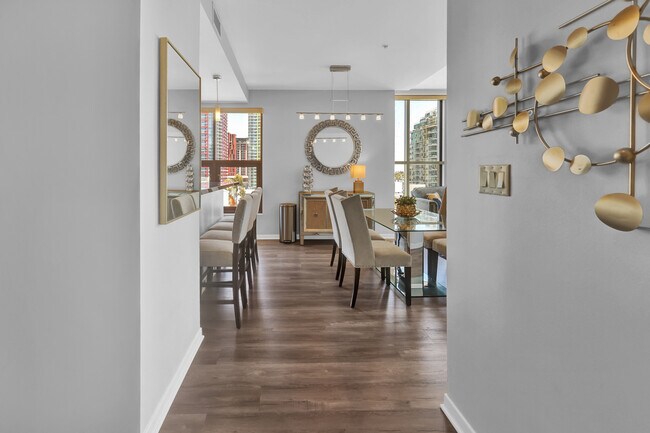 1150 J St San Diego, CA 92101 photo 5