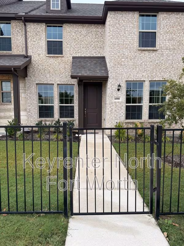 6000 Bursey Rd Watauga, TX 76148 photo 2