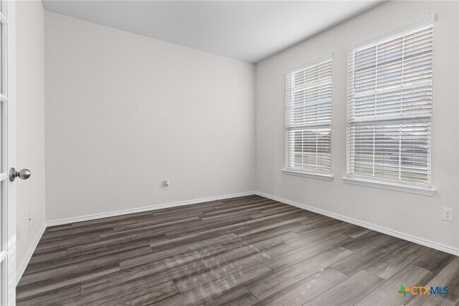 309 Paddock Ln Killeen, TX 76542 photo 4