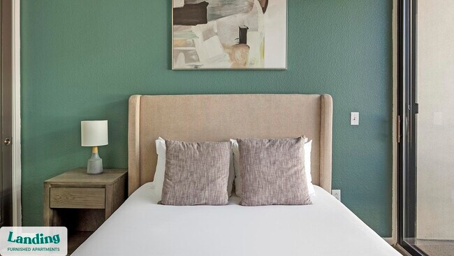 1001 E Playa Del Norte Dr Tempe, AZ 85288 photo 3