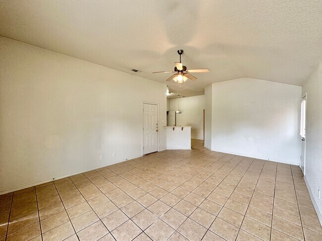 214 Dale Earnhardt Dr Harker Heights, TX 76548 photo 2