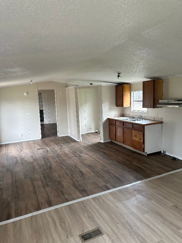 3393 Briana Dr Belton, TX 76513 photo 5