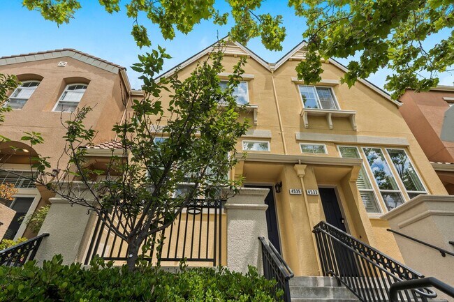 4535 Lick Mill Blvd Santa Clara, CA 95054 photo 2