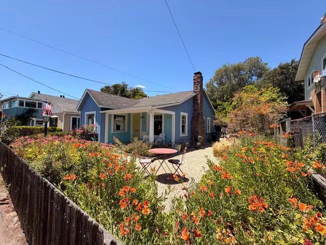 212 Fanmar Way Capitola, CA 95010 photo 3