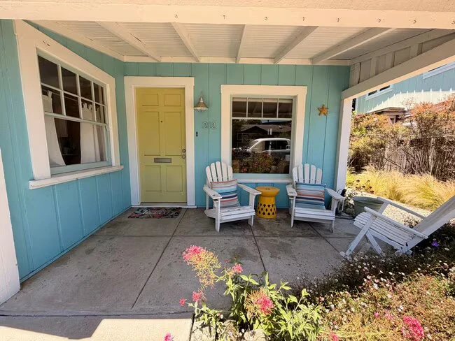 212 Fanmar Way Capitola, CA 95010 photo 4