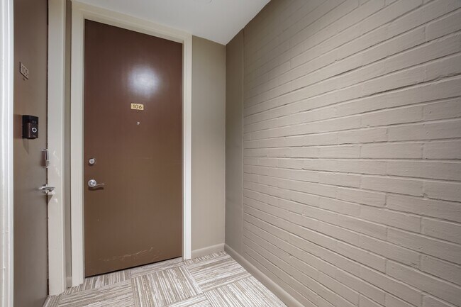 3600 Montrose Boulevard, Houston, TX 77006 photo 2