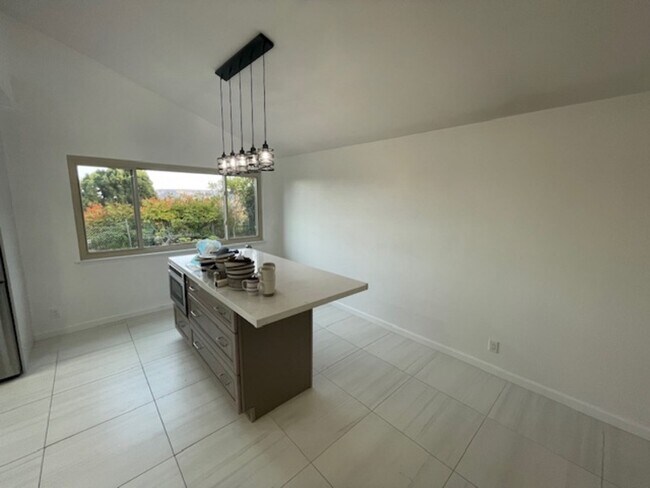13161 Shalimar Pl Del Mar, CA 92014 photo 5