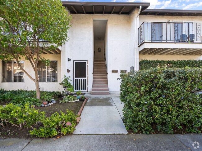 Brahms Way Apartments photo 5