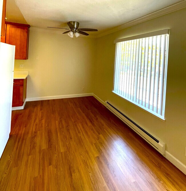 Brahms Way Apartments photo 3