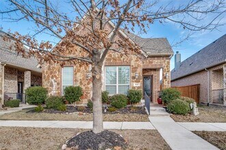540 Enfield Dr Frisco, TX 75036 photo 2