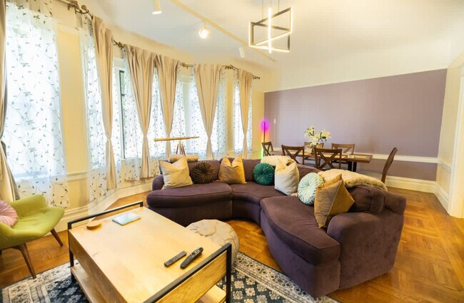 1107 Broadway San Francisco, CA 94109 photo 3