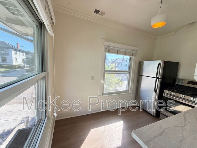 2144 1/2 1st Ave San Diego, CA 92101 photo 5