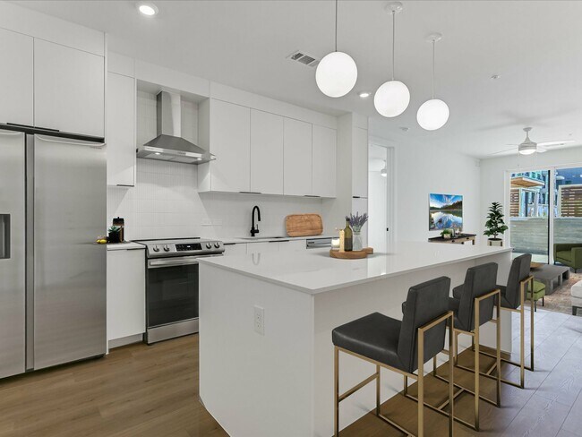 1701 Simond Ave Ave Austin, TX 78723 photo 5