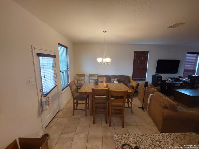6426 Gerber Mdw San Antonio, TX 78244 photo 5