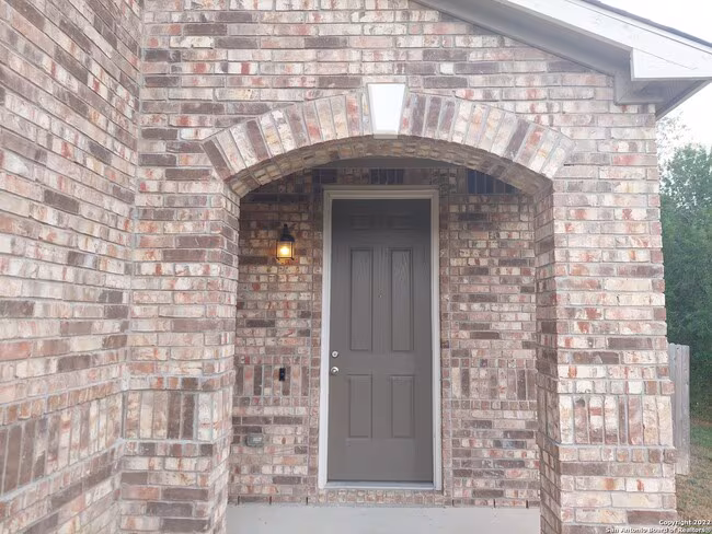 6426 Gerber Mdw San Antonio, TX 78244 photo 2