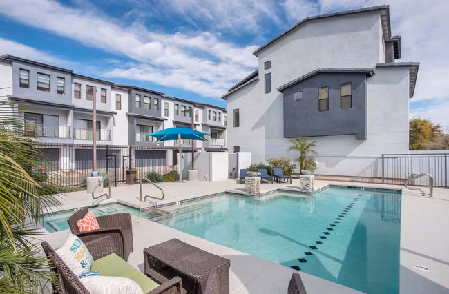 Dolce Villagio Townhomes photo 3