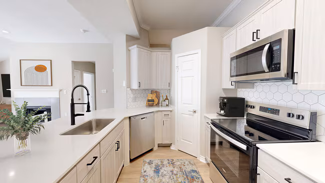 Lakeside at Coppell Apartments photo 2