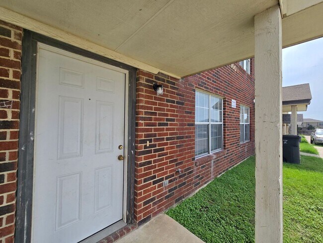 1603 Dugger Cir Killeen, TX 76543 photo 2