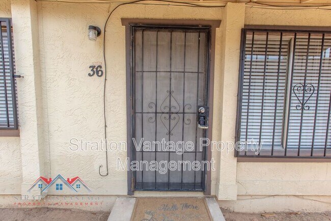 3120 N 67th Ln Phoenix, AZ 85033 photo 5