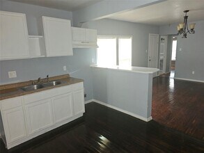 4228 Lorin Avenue, Fort Worth, TX 76105 photo 5