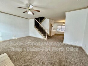 2312 Calendar Court, Grand Prairie, TX 75050 photo 3
