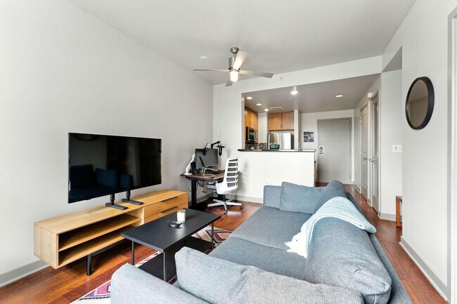 Edgewater photo 5
