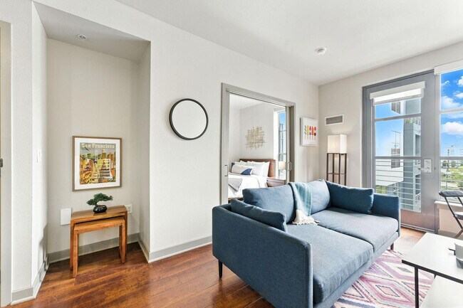 Edgewater photo 3