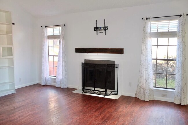 1611 Somerset Dr Round Rock, TX 78681 photo 4