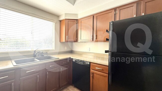1825 W Ray Rd Chandler, AZ 85224 photo 4