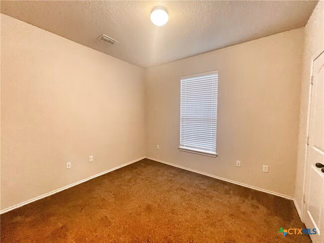 569 Creekside Cir New Braunfels, TX 78130 photo 5