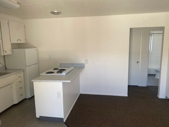 ORCHARD GARDENS APTS photo 4
