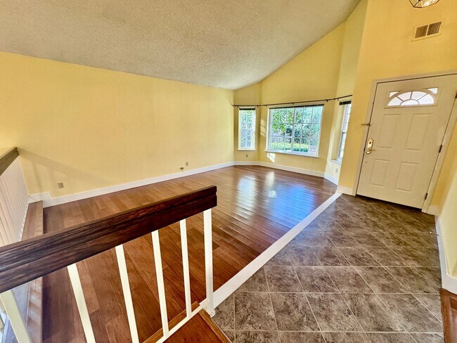 5477 Hackney Ln Richmond, CA 94803 photo 3