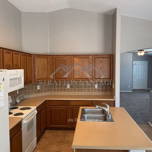 6020 N. Milano Ct. photo 3