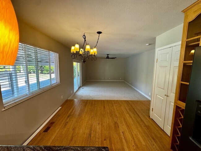 1318 Deb Ct San Jose, CA 95120 photo 2