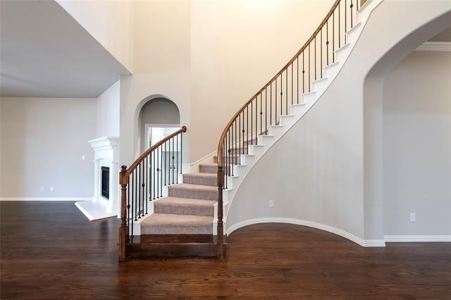 6808 Badlands Dr McKinney, TX 75070 photo 2