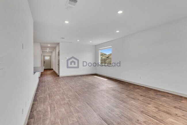 101 Wichita River Rd Hutto, TX 78634 photo 4