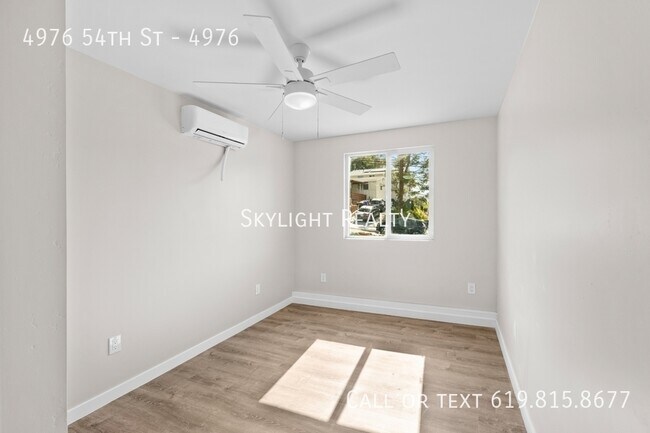 4976 54th St San Diego, CA 92115 photo 2