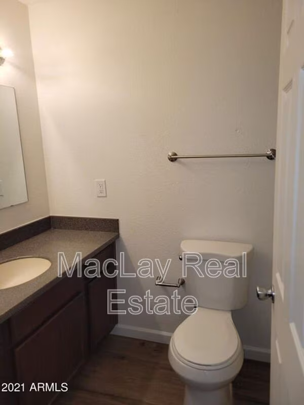 424 W. Brown Road photo 2