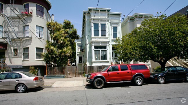 1832 Page Street, San Francisco, CA 94117 photo 3