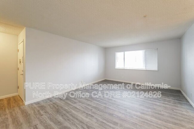 2120 Sonoma Ave Santa Rosa, CA 95405 photo 4