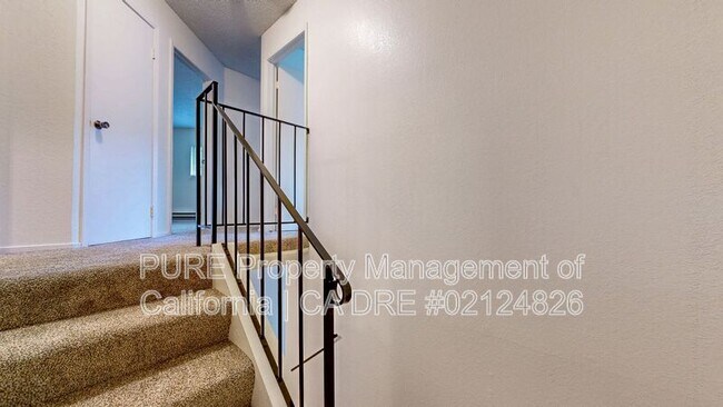 1432 Parkway Dr Rohnert Park, CA 94928 photo 5