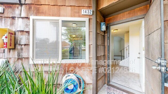 1432 Parkway Dr Rohnert Park, CA 94928 photo 4