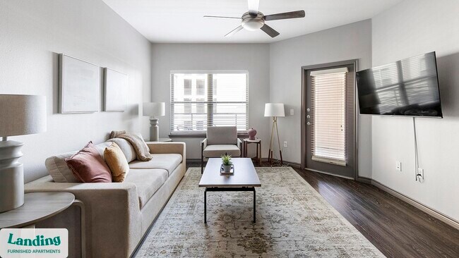 650 S Main St Fort Worth, TX 76104 photo 3